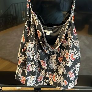 American Eagle velvet burnout, camisole floral print. XL